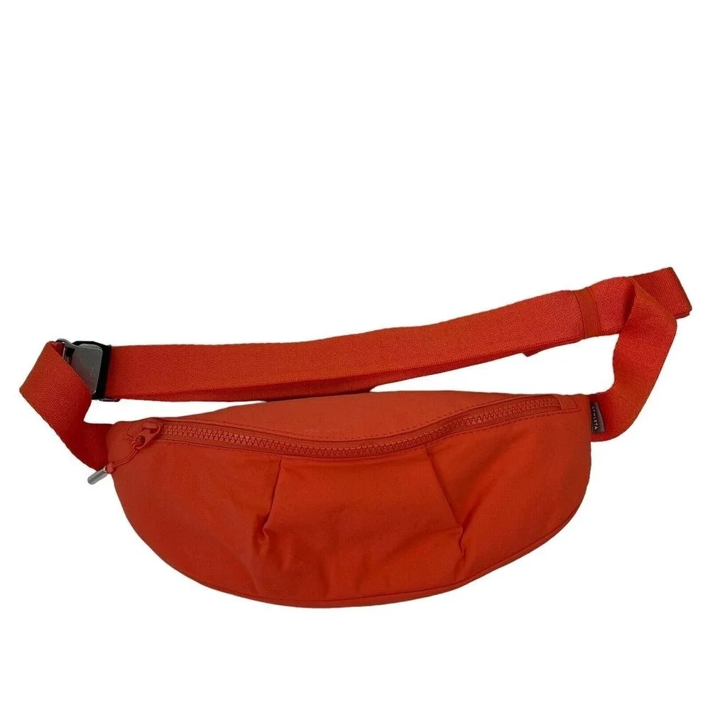 Athleta Kinetic Waist Bag‎ Belt Fanny Pack Adjustable Strap Zip Closure Orange